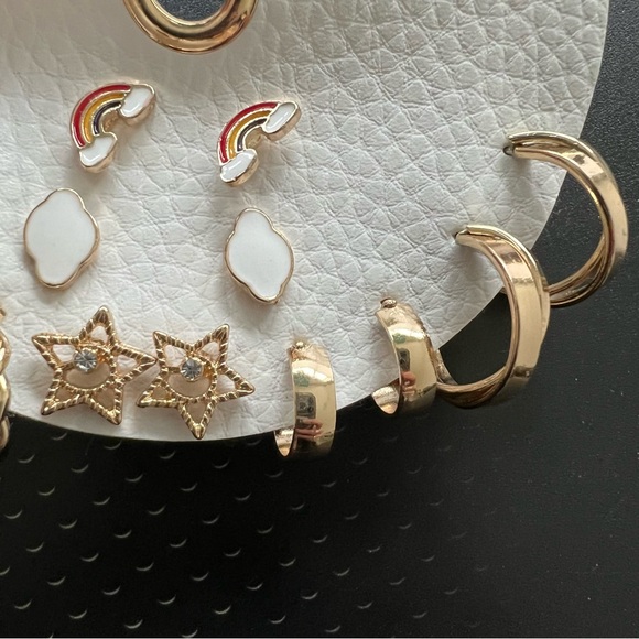 Set of 7 earrings - Picture 2 of 4